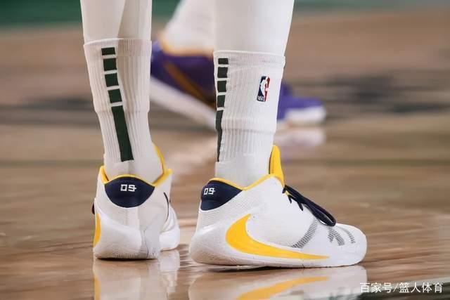 官方：萨卡腿筋拉伤，将缺阵数周