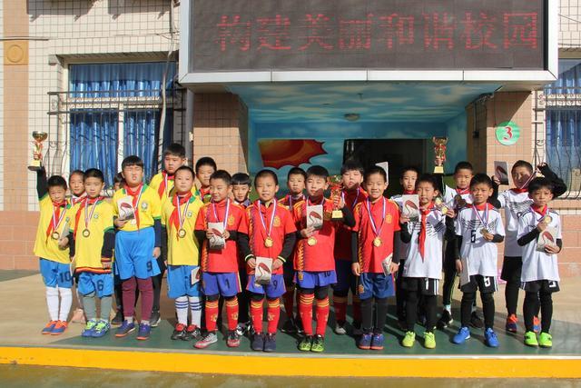 CBA全明星赛第二周球迷投票:郭艾伦反超曾凡博